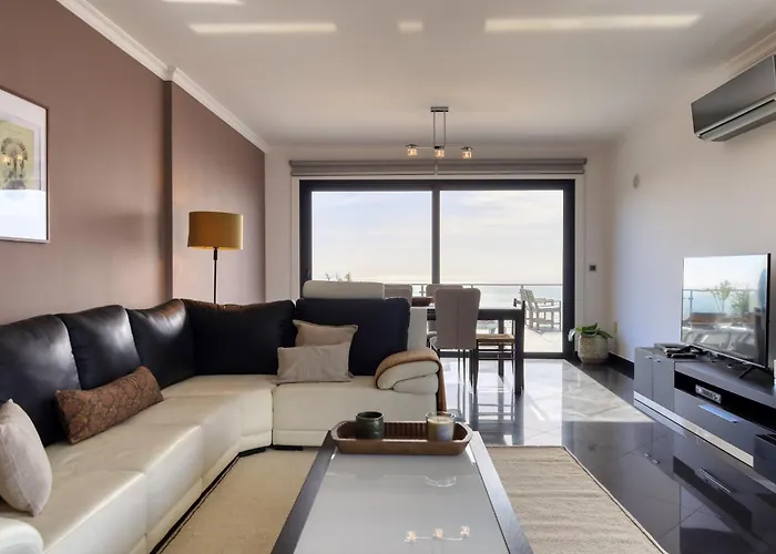 Апартаменты Oasis Do Sol, A In Madeira Понта-ду-Сол