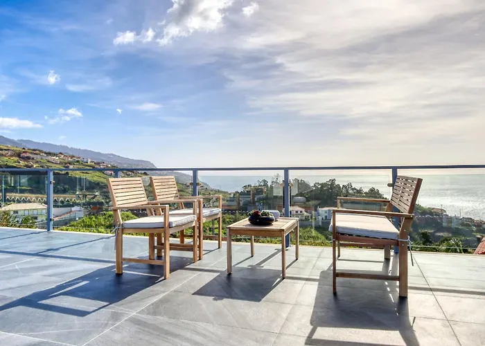 Апартаменты Oasis Do Sol, A In Madeira Понта-ду-Сол